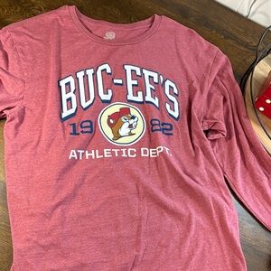 Buc-ee's Red Long Sleeve Tee